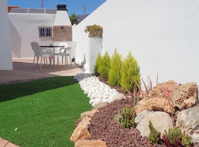 Myruedo Holiday home *